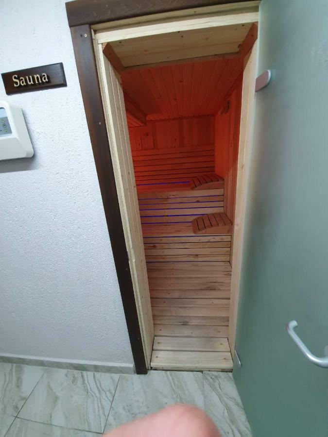 Guesthouse Nefertiti スモーリャン エクステリア 写真